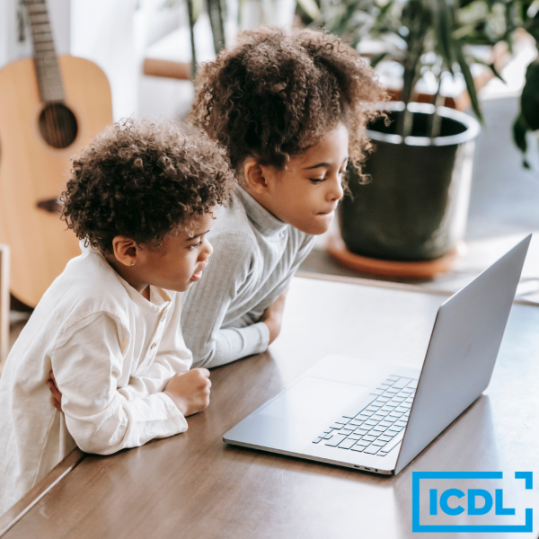 corso ecdl icdl essentials per ottenere la prima certificazione prevista dal nuovo programma ICDL